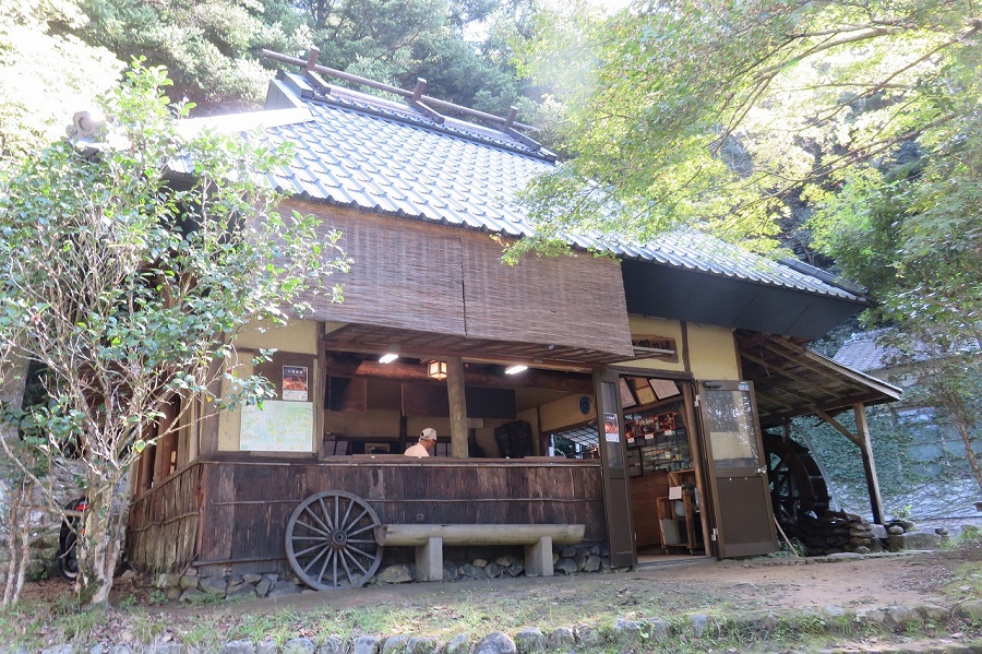 刀匠桔梗隼光作（短刀）