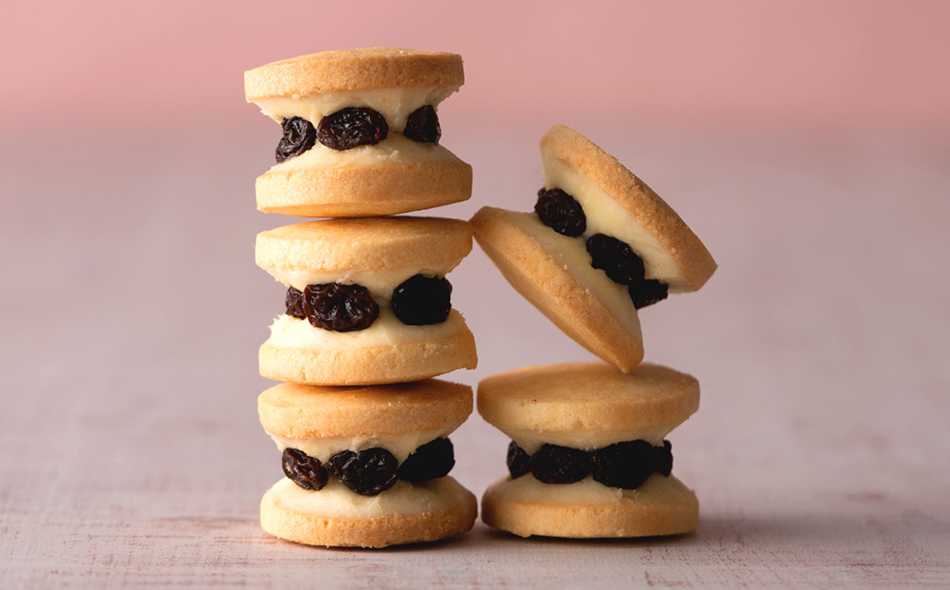レーズンバターサンド 10個 / お菓子 洋菓子 スイーツ 人気