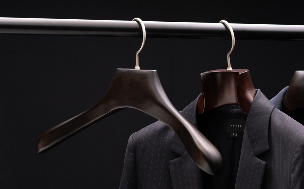 NAKATA HANGER レディスジャケットハンガー AUT-03W / 女性用 ハンガー 国産 木製 中田工芸製 ナカタハンガー レディース スーツ ジャケット コート用 スーツハンガー 新生活 クローゼット スリム