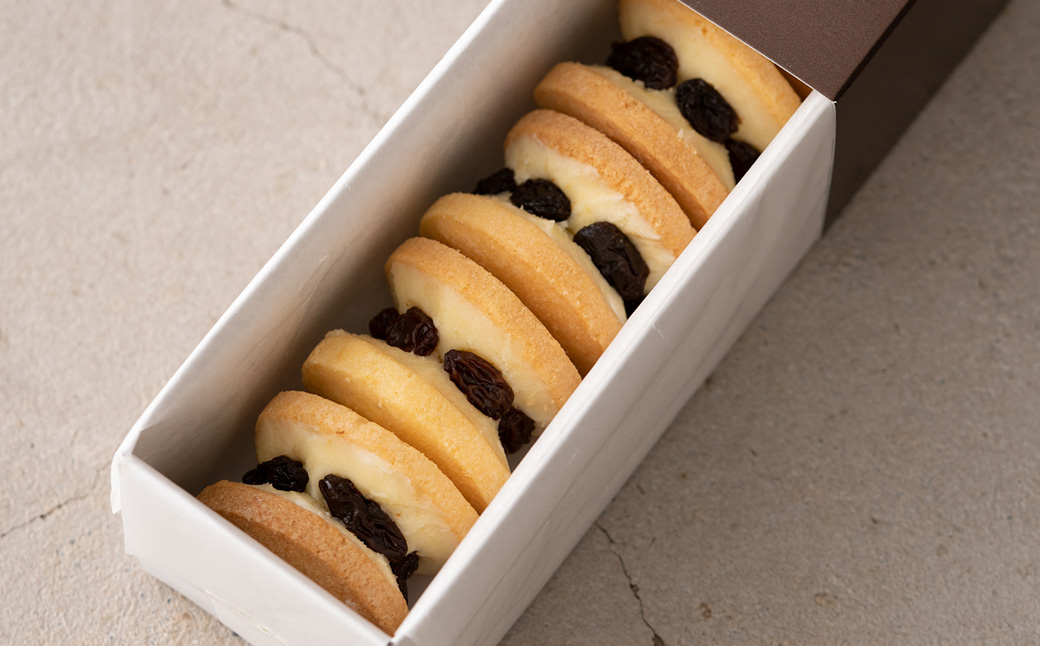 レーズンバターサンド 15個 / お菓子 洋菓子 スイーツ 人気