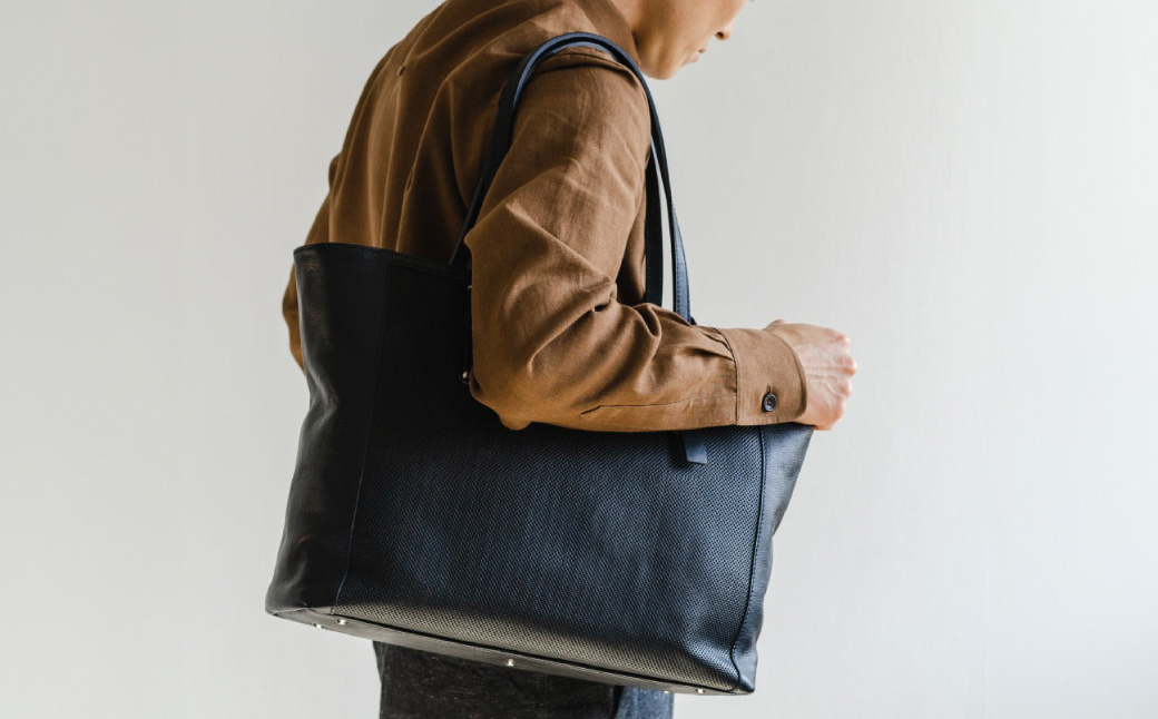 豊岡鞄 ARTPHERE アートフィアー Stitch トートバッグ BK22-101 ネイビー / イタリアンレザー トート バッグ ビジネス バッグ 本革 13インチノートPC収納 A4サイズ対応 メンズ レディース 鞄 カバン