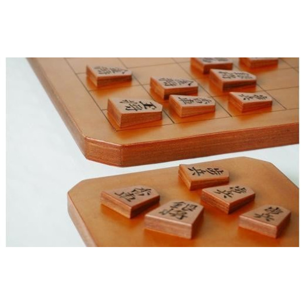 牛革 将棋（彫り駒、盤、駒置き）セット　暁作　522012