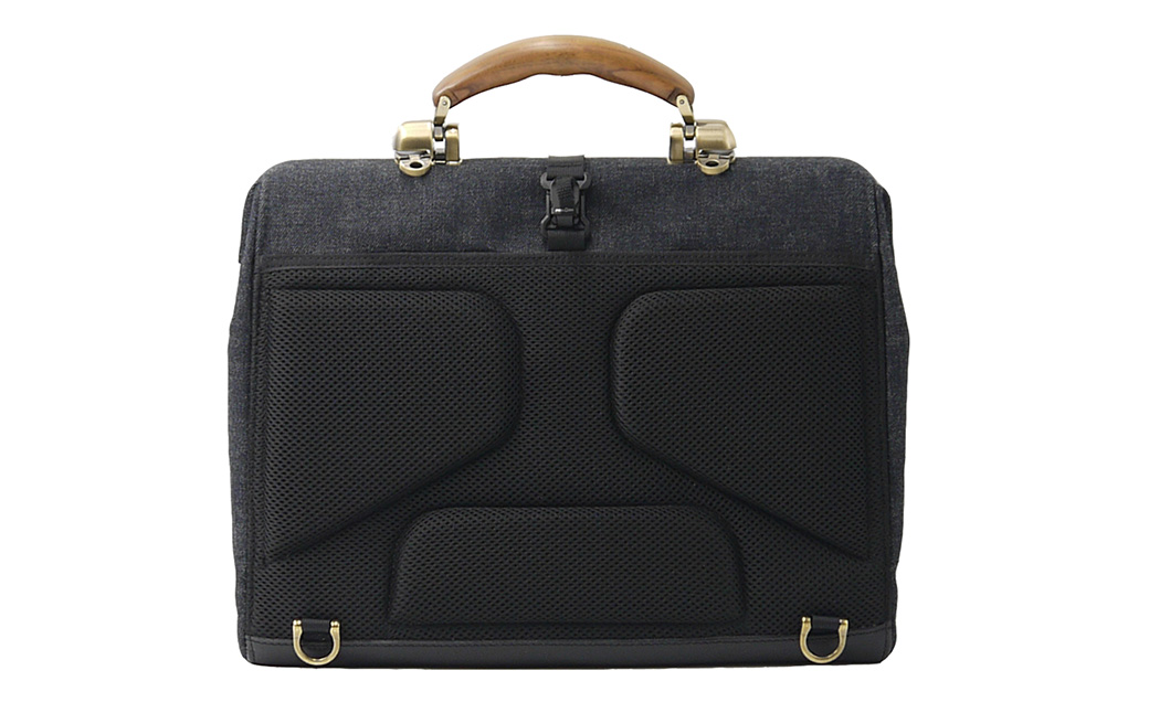 豊岡鞄 井原デニムダレスバッグ ネイビー 2501 / 足立 井原デニム ダレスバッグ 3WAY 手提げ リュック ショルダーバッグ iPad タブレット 収納 底鋲 高級 おしゃれ シンプル デザイン バッグ かばん カバン 鞄