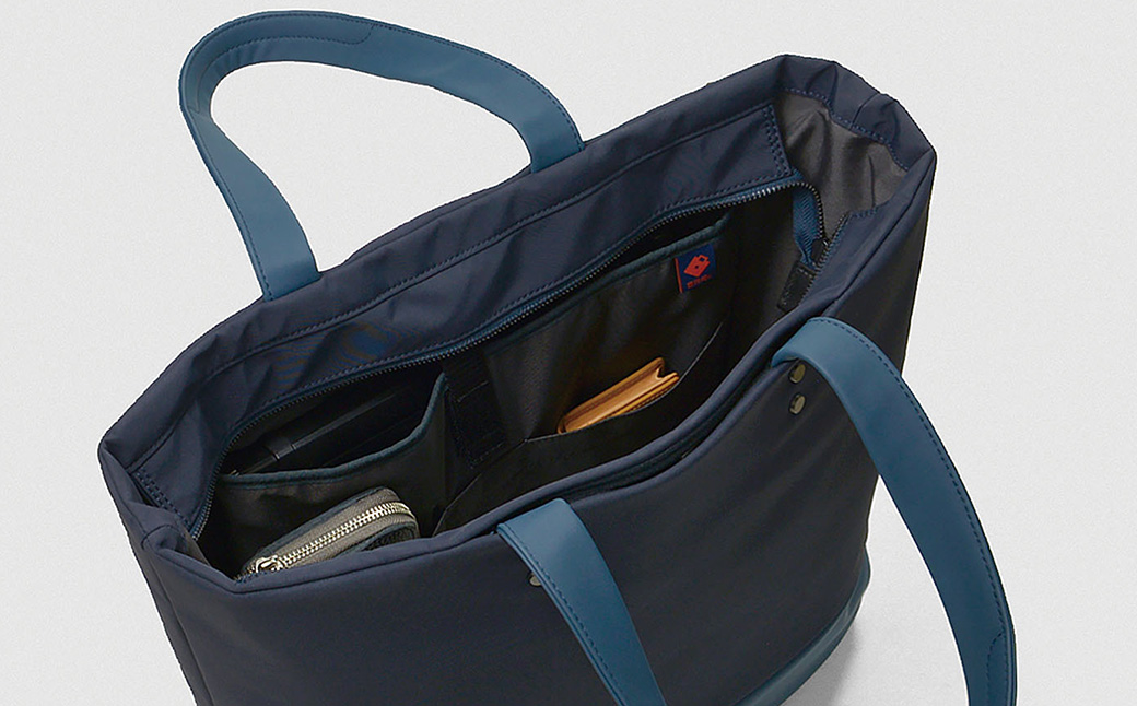 豊岡鞄 virka ヴィルカ トートバッグ ネイビー 13-1108-80 / 軽量 収納力 撥水仕様 15インチPC B4ファイル対応 メンズ レディース シンプル デザイン バッグ かばん カバン 鞄 ナオト