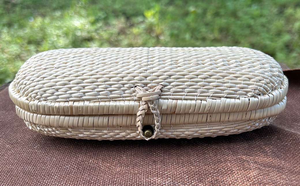 migiwa 生成りメガネケース / 伝統工芸品 行李編み メガネケース メガネ入れ 眼鏡 めがね 天然素材 高級 おしゃれ 和テイスト 大人 手作り ハンドメイド 日本製