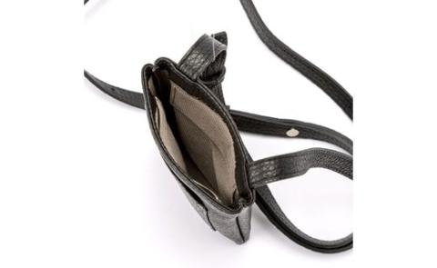 豊岡財布　トラベルモバイルポーチS（ブラック）