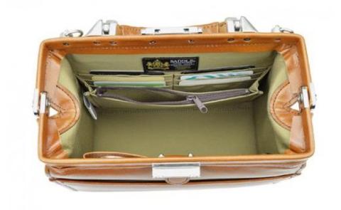 サドル　牛革オイルヌメ兼用ミニダレス（22324-04）チョコ