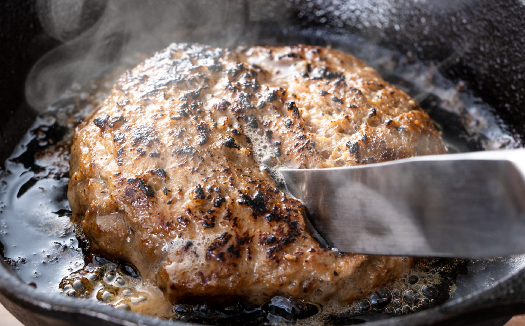 人気ハンバーグ店の但馬牛ハンバーグ 12個セット / 無添加 但馬牛 ハンバーグ 国産牛 和牛 鶏肉合挽き 淡路島産タマネギ 冷凍 レシピ付き 個包装 化粧箱入り ギフト セット プレゼント【ハンバーグ専門店ビアドリット】