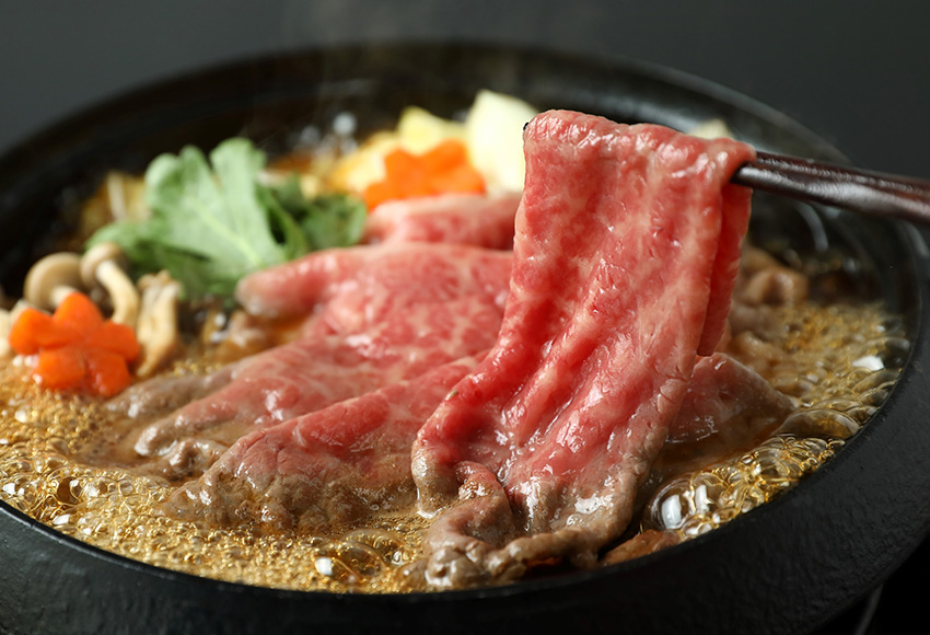 和牛セレブの神戸牛すき焼き切り落とし 500g / 神戸牛 すき焼き すき焼き用 切り落とし 肉 スライス 牛肉 お肉 すき焼き肉 霜降り 赤身 牛 肉 黒毛和牛 お取り寄せ グルメ 神戸ビーフ ブランド牛【お肉ギフト専門店 和牛セレブ】