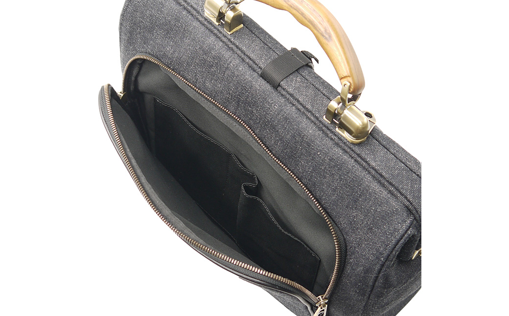 豊岡鞄 井原デニムダレスバッグ ネイビー 2501 / 足立 井原デニム ダレスバッグ 3WAY 手提げ リュック ショルダーバッグ iPad タブレット 収納 底鋲 高級 おしゃれ シンプル デザイン バッグ かばん カバン 鞄