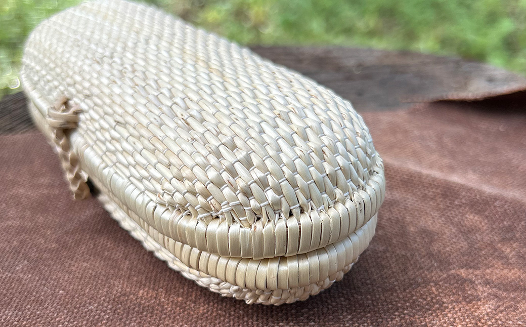 migiwa 生成りメガネケース / 伝統工芸品 行李編み メガネケース メガネ入れ 眼鏡 めがね 天然素材 高級 おしゃれ 和テイスト 大人 手作り ハンドメイド 日本製
