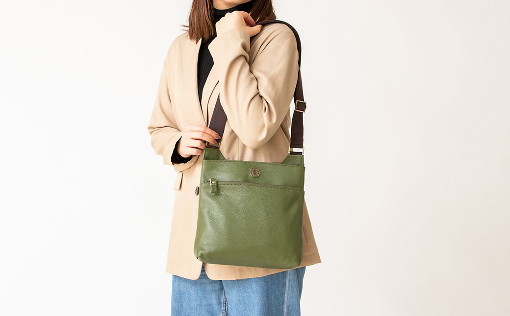 豊岡工房 牛革 ボディショルダーバッグ（4310）オリーブ / ショルダーバッグ 柔らかい シュリンク牛革 斜めがけ メンズ レディース かばん カバン バッグ 鞄 国産 日本製 小田清株式会社