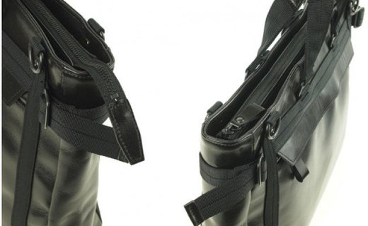 豊岡産　牛革・薄マチバッグ　CROSSROAD（505011ブラック）