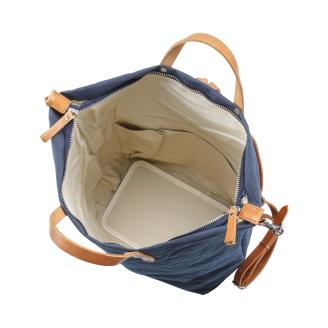 豊岡鞄　リュック　（ネイビー）TUTUMU books　(S2100　24-153）