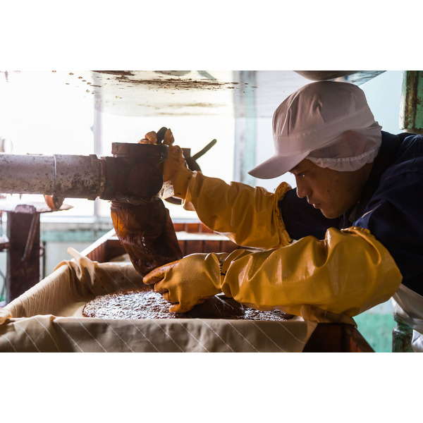 ぽん酢 300ml×3本セット / ポン酢 国産丸大豆 国産小麦 徳島産すだち 天然利尻昆布 鍋料理 焼魚 焼肉 しゃぶしゃぶ ポンズ 調味料 セット 詰め合わせ【しょうゆの花房】