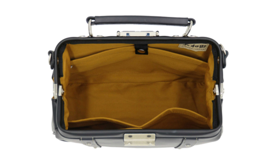 パトリックダレスバッグ (No.K3894-01) ブラック / 木和田 ダレスバッグ 収納力 本革 ショルダーベルト付き 底鋲 重厚感 高級 かばん カバン バッグ 鞄 手作り メンズ レディース 日本製