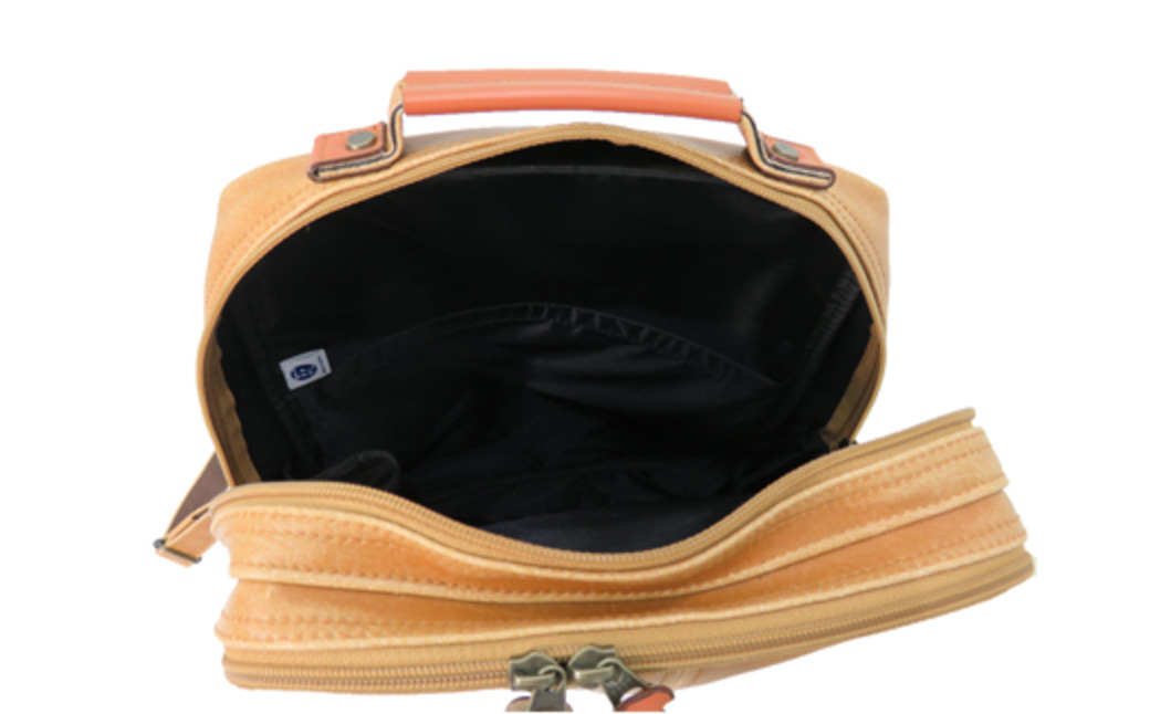 レトロリュック (No.4990-24) キャメル / 木和田 リュック リュックサック 2層式 仕分け収納 白化合皮 ポケット ペットボトルホルダー 高級 かばん カバン バッグ 鞄 手作り メンズ レディース 日本製