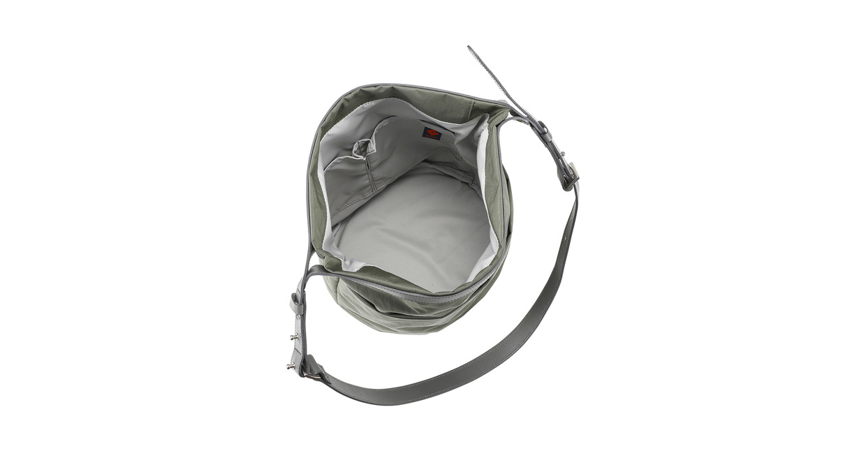 豊岡鞄 TUTUMU colon Grinza S4800GR カーキ / 2way ショルダーバッグ トートバッグ 肩掛け 手提げ おしゃれ 軽量 撥水 収納力 B5ノート収納 レディース 高級感 カジュアル シンプル デザイン 無地 コロン クリンザ 木和田正昭商店