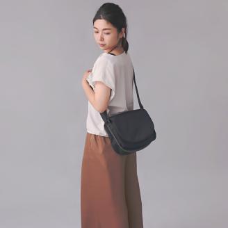 豊岡鞄 TUTUMU　Flap（S3900）ブラック