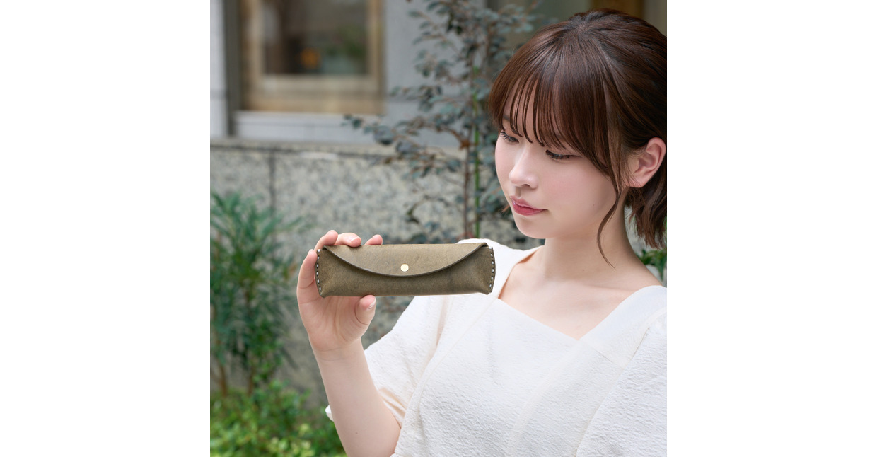 豊岡財布 haaki Leather ペンケース HLC502 グリージオ / 筆記具入れ 革 革小物 プエブロレザー 手縫いのステッチ ハンドメイド シンプル デザイン 無地 KOMOREBI 木和田正昭商店