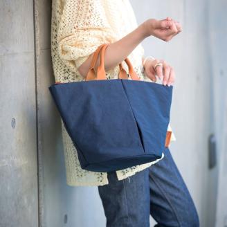豊岡鞄　トートバッグS　（ネイビー）TUTUMU Marche mini　(S1800　24-145）