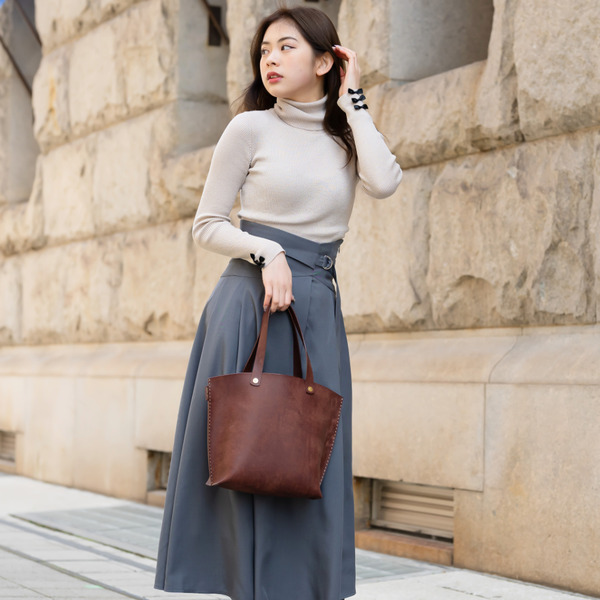 豊岡鞄 haaki Leatherトートバッグ HLB100 チョコラート / KOMOREBI 木和田正昭商店 牛皮革 革 トートバッグ レディース 高級 おしゃれ バッグ かばん カバン 鞄 シンプル デザイン ハンドメイド ブラウン 茶色