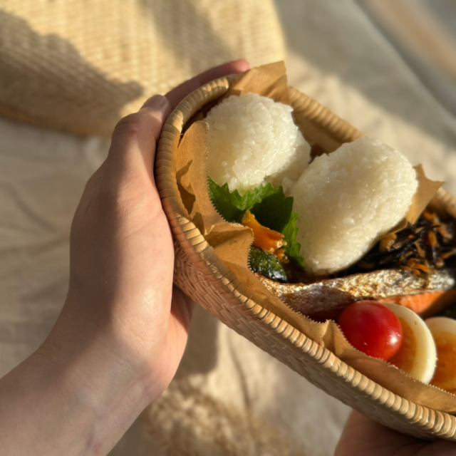 ふるさと納税】伝統の飯行李（小） / 伝統工芸品 柳行李 豊岡杞柳細工 弁当箱 お弁当 行楽: 豊岡市ANAのふるさと納税