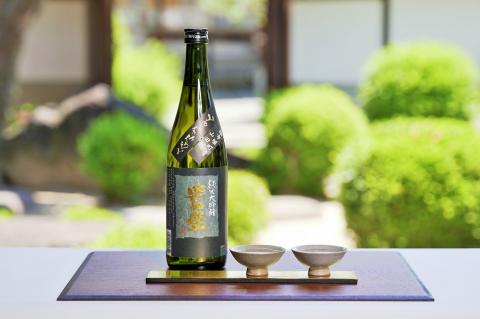 【人気の美酒】 豊盃 山田穂 720ml  純米大吟醸 10-12