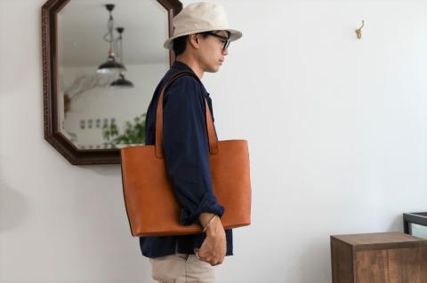 【horii.】 レザートート "ボブ"　キャメル　（129-8）