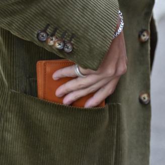 【horii.】鞄職人が手掛ける【ベーシックウォレット】キャメル (44-39) キャメル