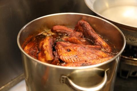 【点心】手作り角煮バーガー5個セット ～地元で大人気の「笑仁。」の逸品～　10-101