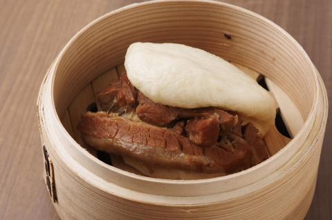 【点心６種 究極の全部セット】台湾ちまき・シューマイ・豚まん・角煮バーガ・ぎょうざ・エビニラまんじゅう（計68個）セット ～地元で大人気の「笑仁。」の逸品～　55-23