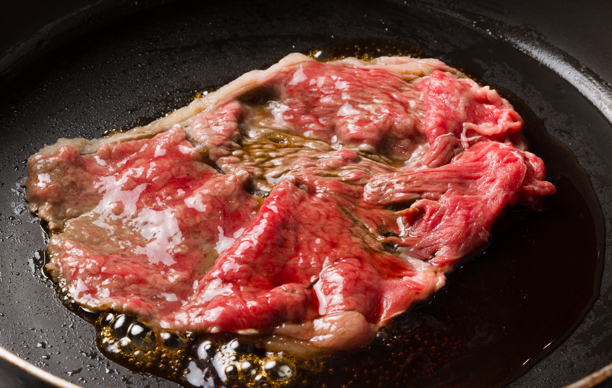 【幻の神戸ビーフ】【最短7営業日発送】黒田庄和牛 すき焼き用 モモ・ウデ特選 1ｋg　38-7