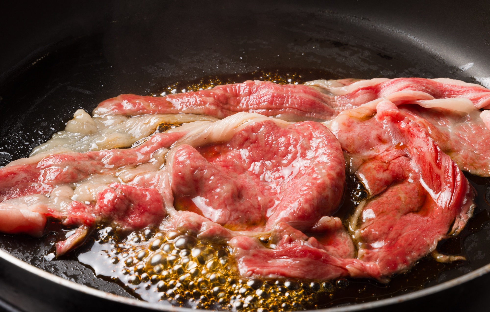 【幻の神戸ビーフ】【最短7営業日発送】黒田庄和牛 すき焼き 特選肩ロース 満腹1.25kg　50-2