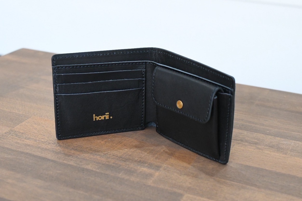 【horii.】鞄職人が手掛ける【ベーシックウォレット】グリーン (44-39) グリーン