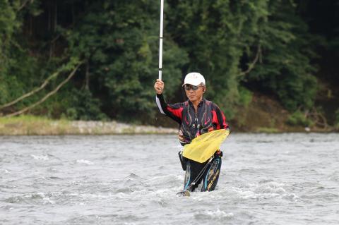 235-2【日本製・渓流竿】 KANAME SNIPER RC 80F