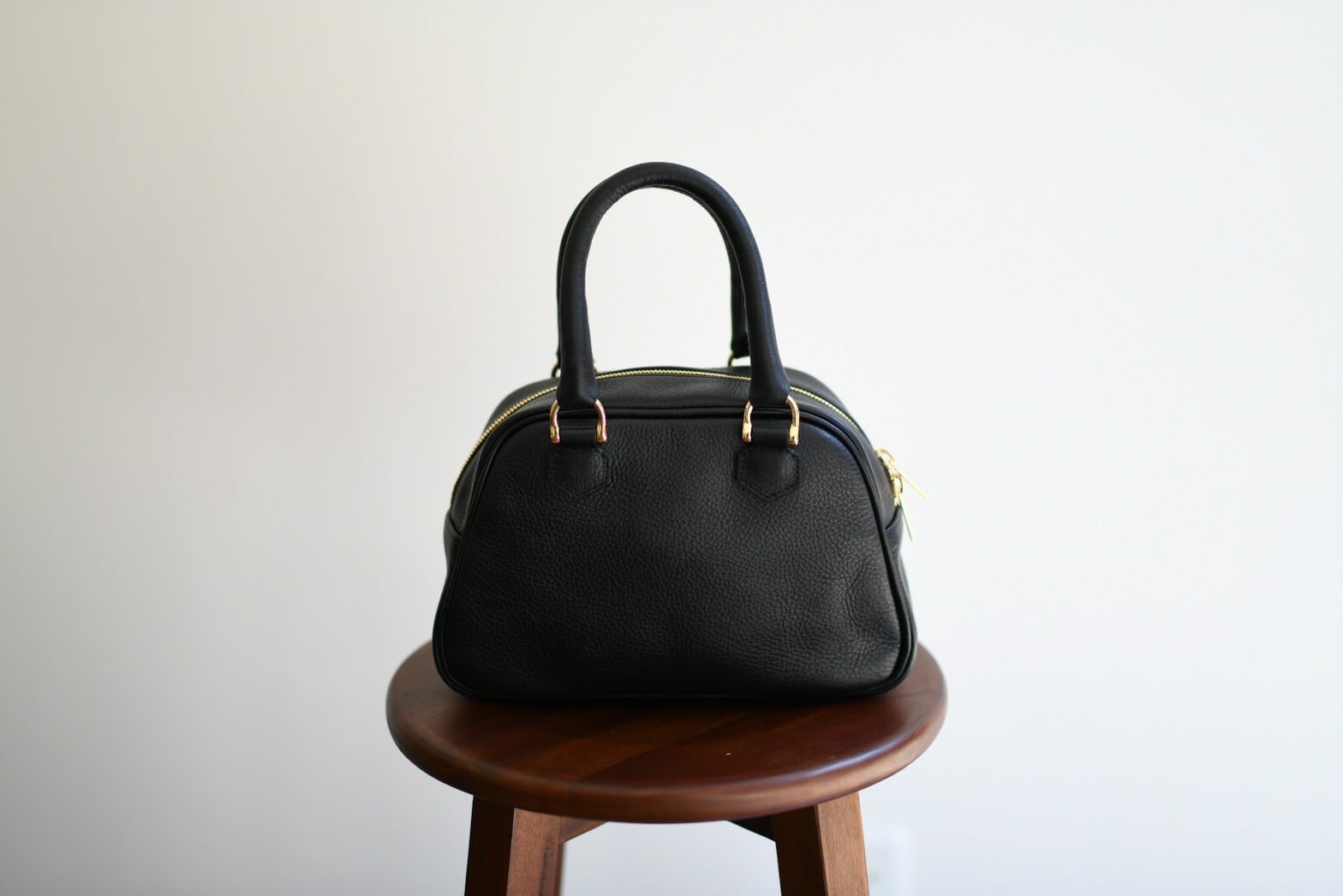 【horii.】クラシックバッグ "エマ”　ブラック　（110-24-BK）