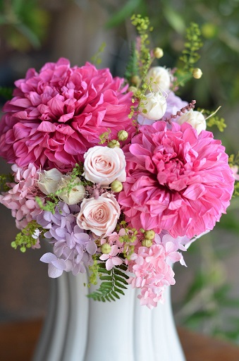 枯れないお花プリザーブドフラワーアレンジ「グレースダリア」