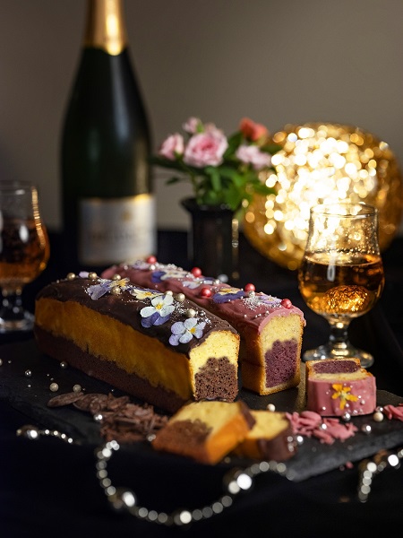 宝塚すみれケーキ【カシス】