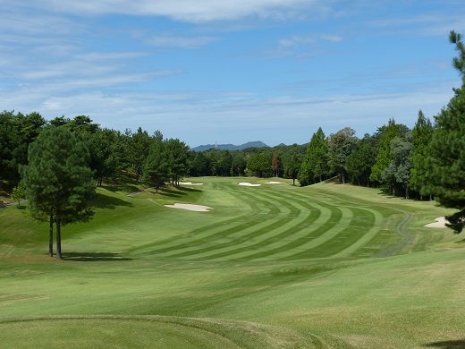 花屋敷ゴルフ倶楽部〔ひろのコース／よかわコース〕両コースでご使用頂ける【ゴルフ場　利用券】