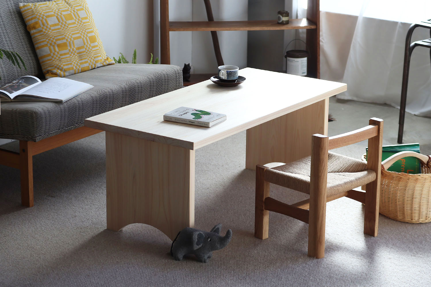 ヒノキのベンチテーブル 子供机 子供部屋 北欧インテリア