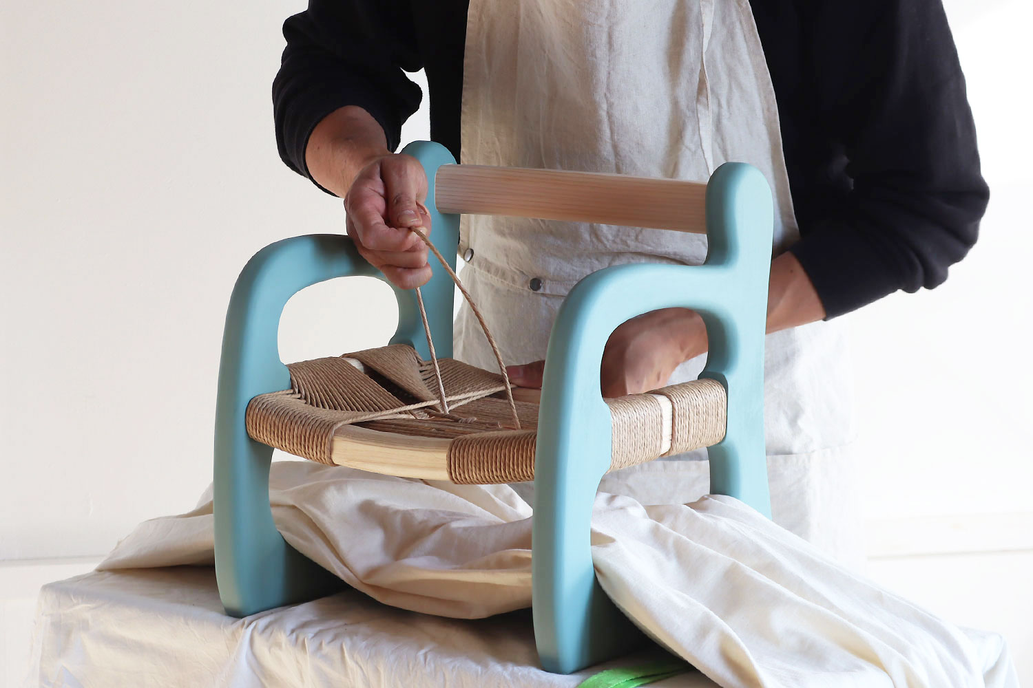 ファニファニの赤ちゃん椅子　ami‐アミ（レッド） レッド