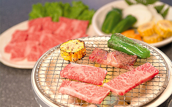 神戸牛 ビーフ 肩ロース もも バラ 焼肉用 550g KWNAL017