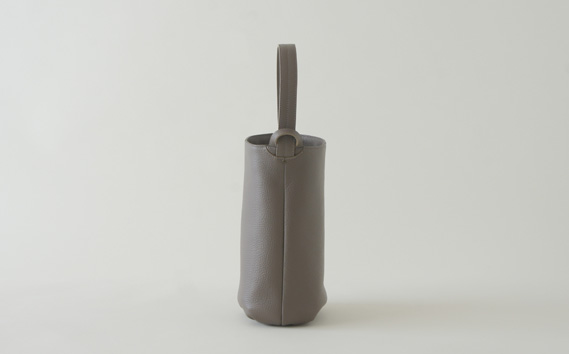 purr（パー） three | SMALL onehandle bag(taupe) KWNAW006