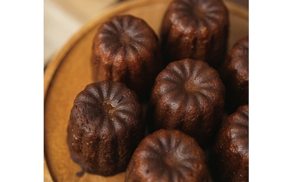 米粉のカヌレ6個箱 KWNBH002