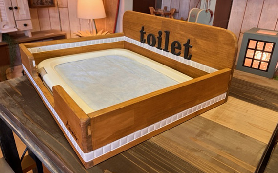 犬用トイレカバーケース　ワイドサイズ（クリア） KWNBB003