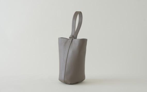 purr（パー） three | SMALL onehandle bag(taupe) KWNAW006