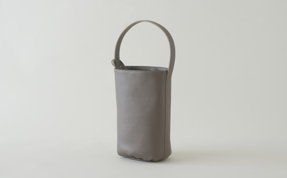 purr（パー） three | SMALL onehandle bag(taupe) KWNAW006