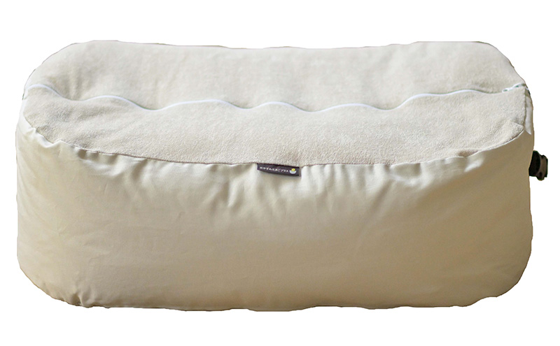 おのののかさんチョイス！おやすみたまご プラス(アイボリー)【限定100個）/赤ちゃん 育児グッズ ママ 授乳 マタニティ ねんね プレゼント ギフト ベッド ベビーチェア ソファ 抱き枕 背中スイッチ 寝返り防止 双子同時授乳 パパ育児 離乳食 授乳クッション