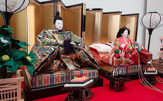 雛人形　京九番親王「亀甲地に桐花紋」毛氈飾り　No.9-014